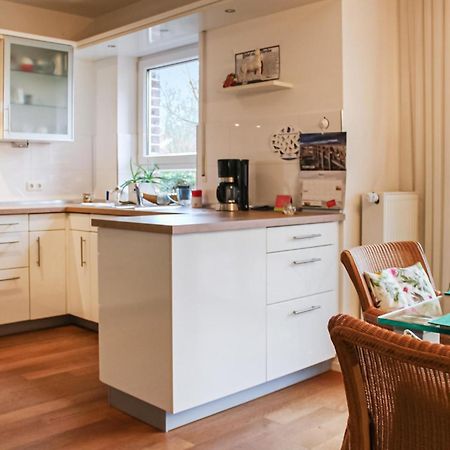 Lovely Apartment In Bad Zwischenahn With Kitchen Exteriör bild